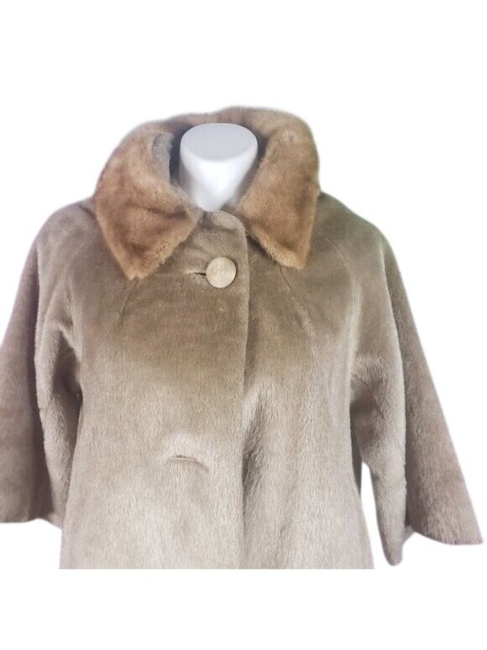 Vintage Mid-Century Style Beige Faux Fur Coat With 3/4 Sleeves, Medium
